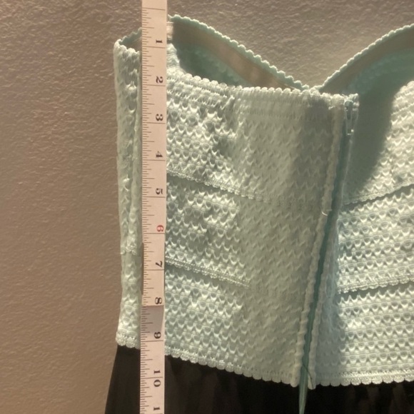B. DARLIN Strapless Mint Bodice with Black Pleated Bottom Maxi Dress, Size 5/6 - Picture 6 of 9